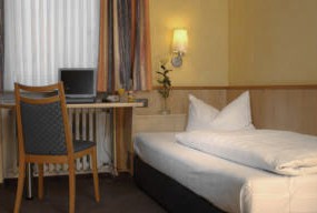 Strauss City Partner Hotel 3*, Вюрцбург, отели Германии