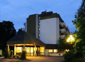 Leonardo Royal Hotel Baden- Baden (ex. Best Western Queens Hotel Baden-Baden) 4*, Баден-Баден, отели Германии