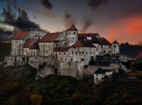 Бургхаузен - самая длинная крепость-замок Германии.<br>